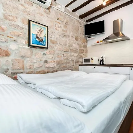 Volta L Apartment Apartment